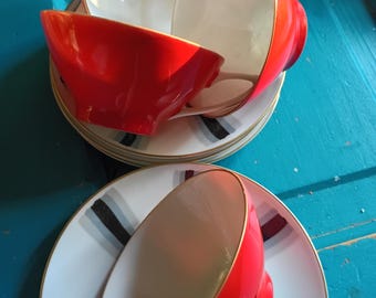 Set di 4 tazze e piattini da tè in porcellana fine Noritake Vintage.