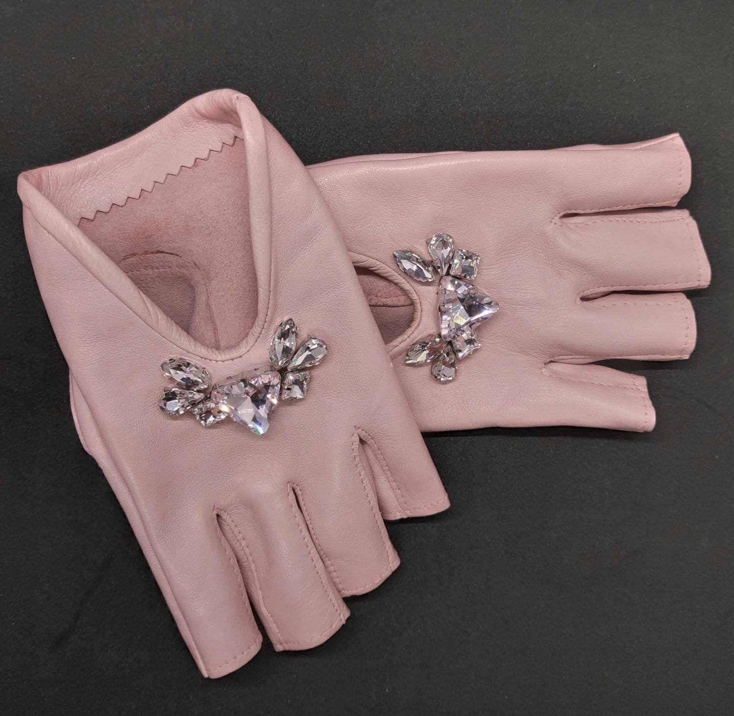 Ladies pink cheap leather gloves