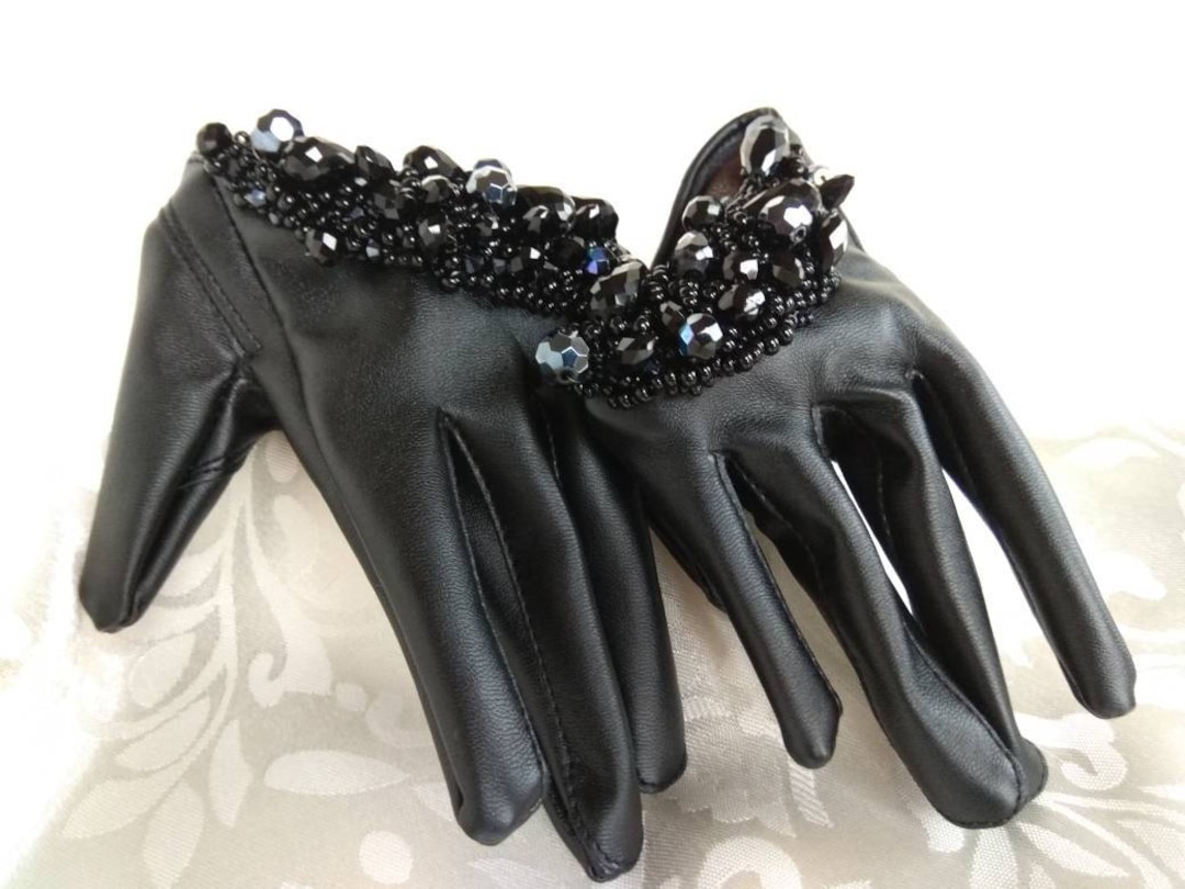 Black Faux Leather Womens Gloves With Metal Beads & Zipper Biker Glove