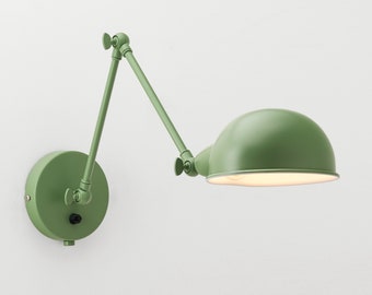 Folke Wall Sconce Green On/Off Switch