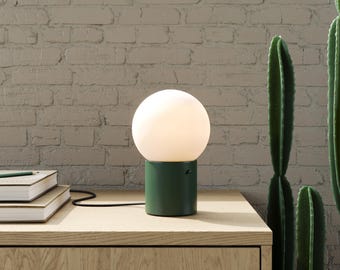 Lámpara de escritorio Zoe, luz de noche verde oscuro, lámpara de pie para mesa, regalo de inauguración de la casa, esfera blanca, globo de vidrio lechoso, plafón