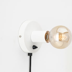 Ove Wall Sconce White Plug-in On/Off Switch