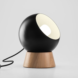 Japandi Wooden Magnetic Desk Lamp Bedside Lamp Black