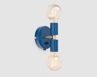 Liam Mini Applique da parete Blu navy Interruttore On/Off Lampada da comodino Mid Century Modern Ottone grezzo