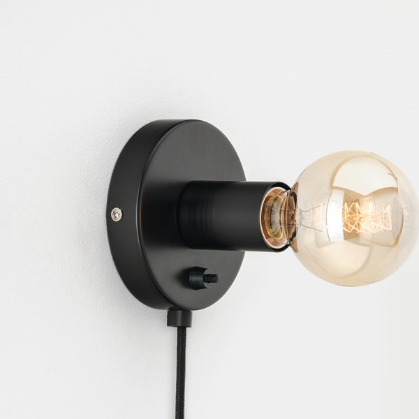 Ove Wall Sconce Black Plug-in On/Off Switch