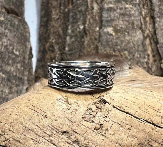 Celtic Knot Pattern Sterling Silver Ring Band - S… - image 5