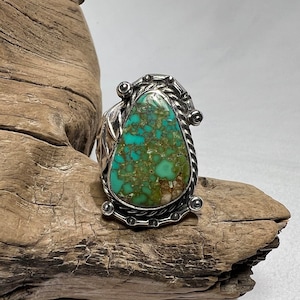 Vintage Green Royston Mine Turquoise Navajo Sterling Silver Ring - Size 7 1/4