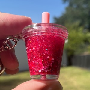 Red Heart Glitter Snow Globe Keychain Mini Floating Tumbler Key Chain Clip on Snow Globe Shaker Charm
