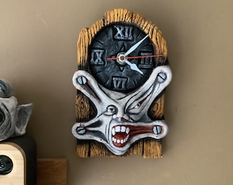 Vampire wallclock.