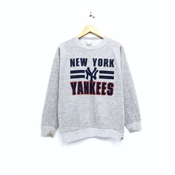 yankees vintage sweatshirt