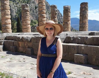 4036-2050s Cassandra Greek Ancient Dress. Was very beautufil like a goddess and she was the woman  with the ability of foreseeing the future