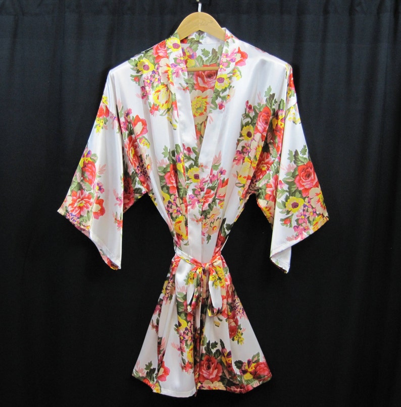 customized bridal robe