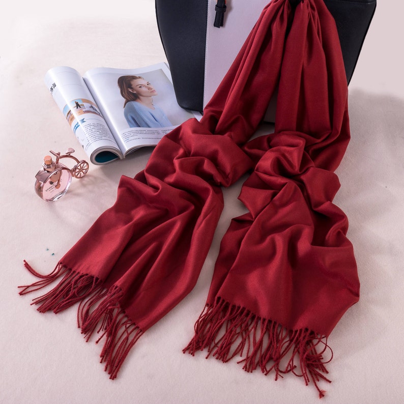 shawls for wedding favors