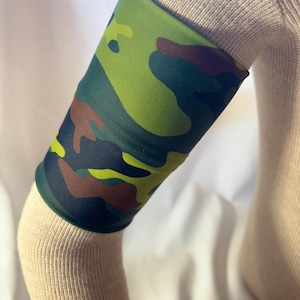 CAMOUFLAGE Green SPANDEX SENSOR Cover Arm Band - Dexcom, OmniPod, Libre