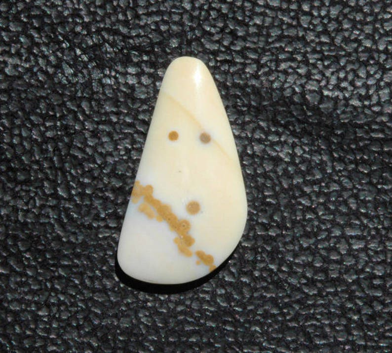 Awesome Polka Dot Agate Designer Cabochon C51