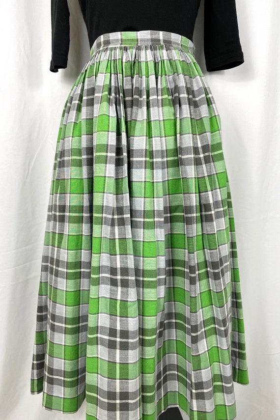 Vintage 1950's Green Plaid Skirt - image 3