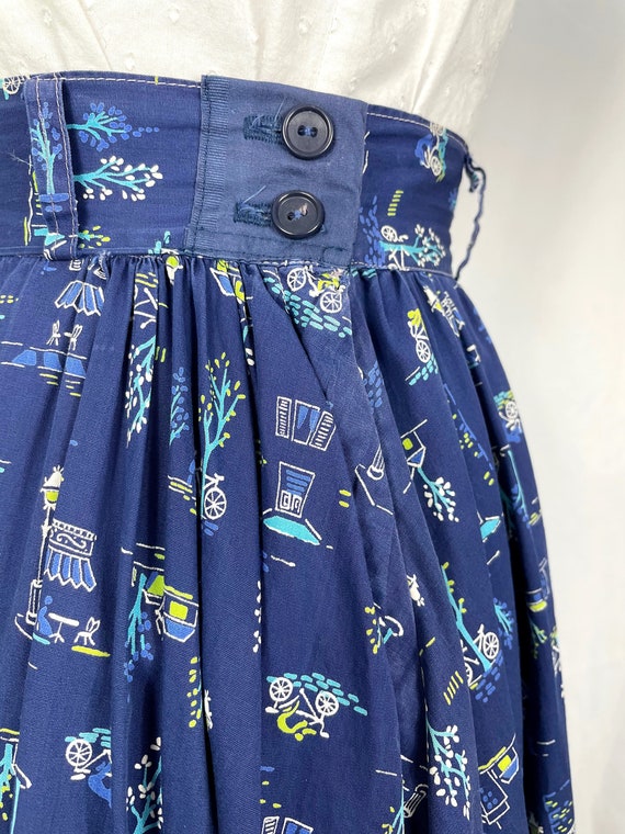 Vintage 1950's Navy Blue Cafe Novelty Print Skirt… - image 5