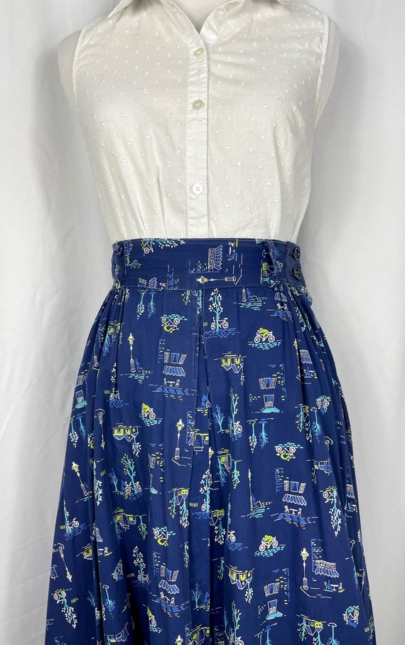 Vintage 1950's Navy Blue Cafe Novelty Print Skirt… - image 3