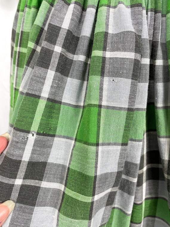 Vintage 1950's Green Plaid Skirt - image 5