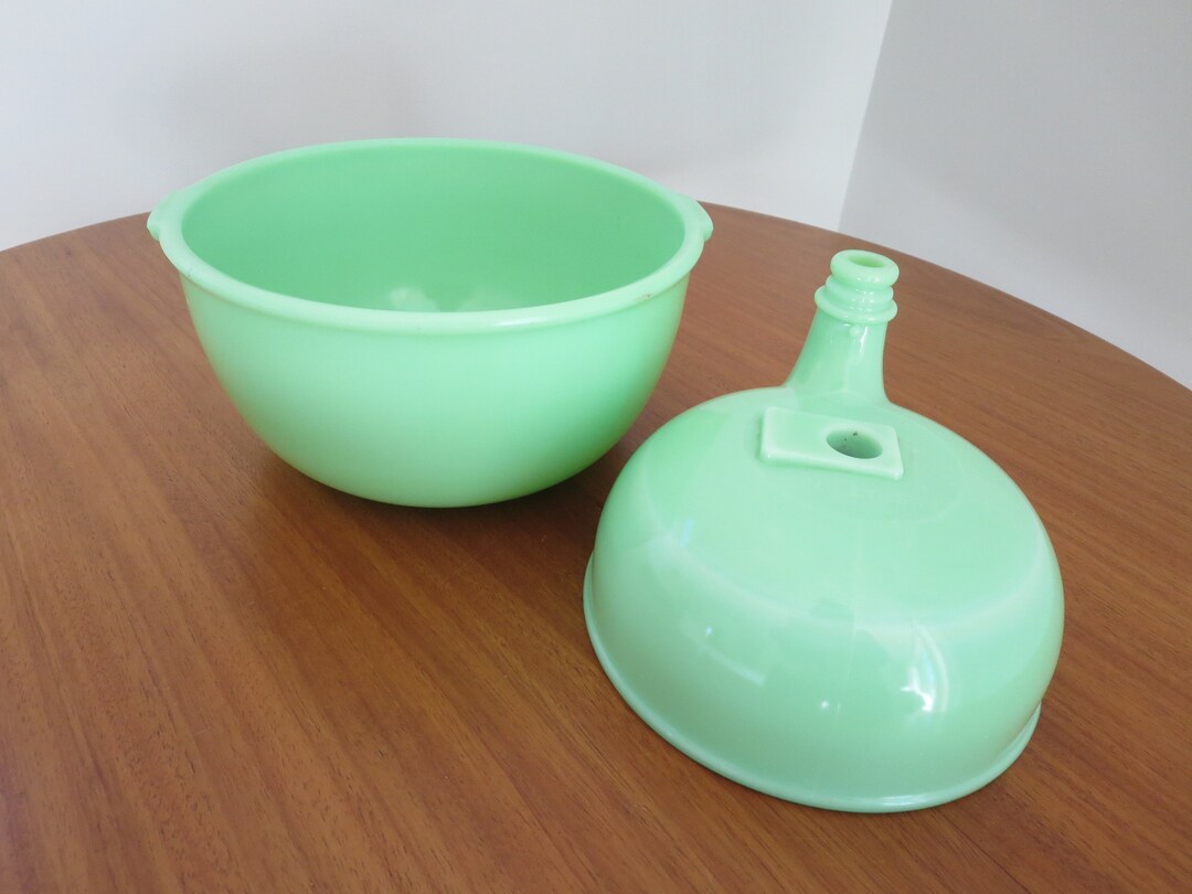 Vintage Sunbeam Mixmaster Jadeite Mixing Bowl With Two Tab Handles and