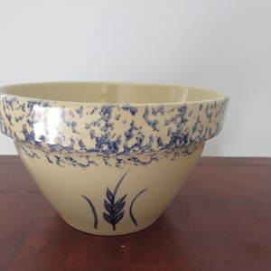 Medium Robinson Ransbottom Pottery Co Mixing Bowl, Blue Spongeware Wheat Bowl, 5&quot; x 8&quot;