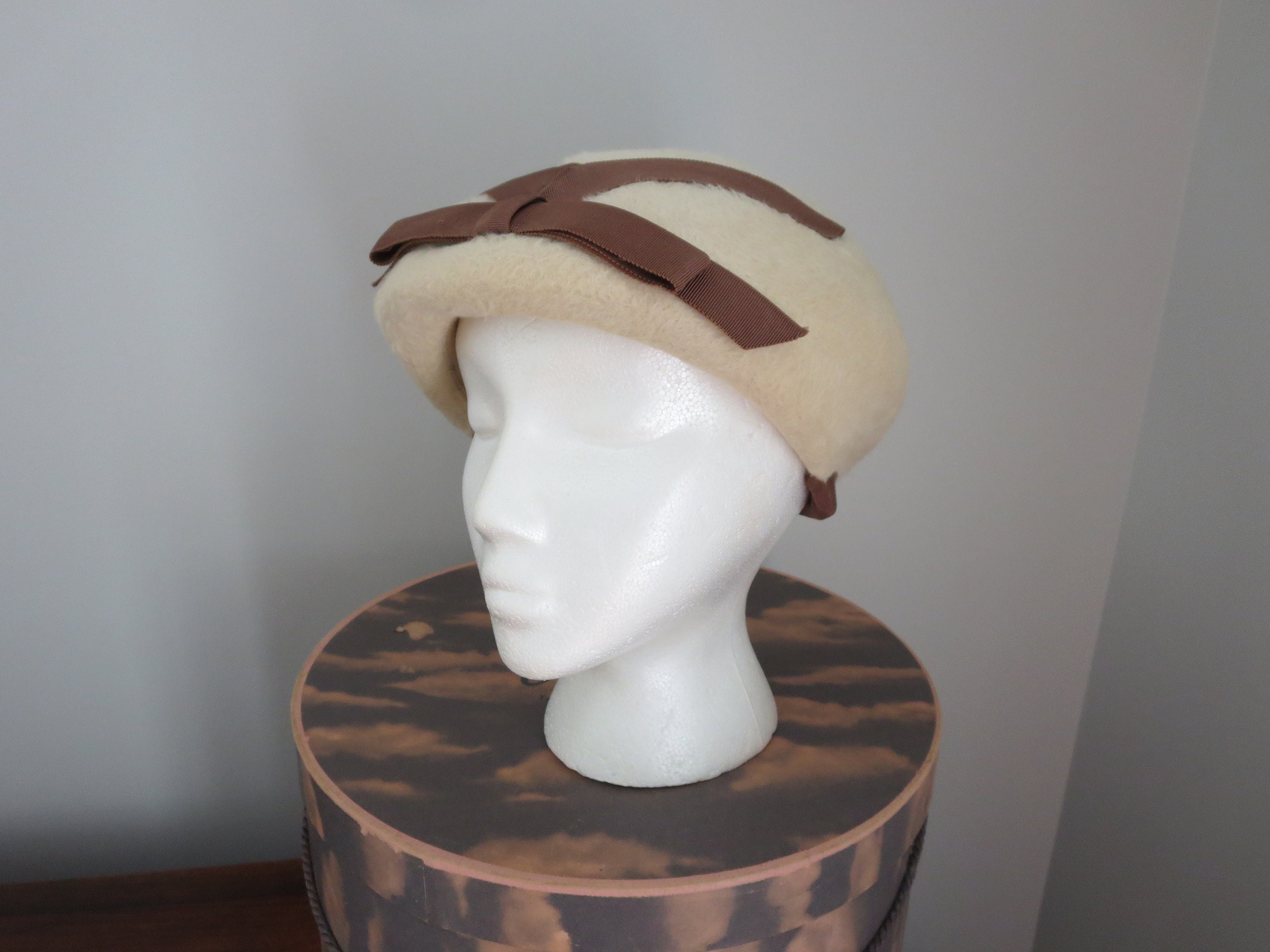 Vintage Selene‎ HB New York Hat Body Made In Italy 22” White ~Rhinestone Accent Selene Italy Hat - Etsy main image 4