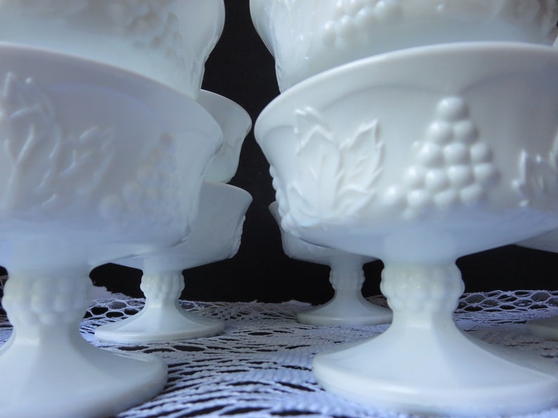 Parfait Cups Vintage Indiana Milk Glass Dessert Cups Colony Harvest Grapes Set of Ten Dessert Bowls Sherbet Cups Ice Cream Dish 10