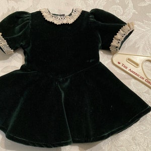 American Girl Molly&#39;s Evergreen Velvet Christmas Dress, First Version 1992 Pleasant Company