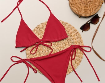 BIKINI ROUGE - Bikini string rouge - Bikini cravate rouge - Bikini rembourré - Bikini de Noël - Bikini festif - Grande taille - Plusieurs façons de nouer le bikini