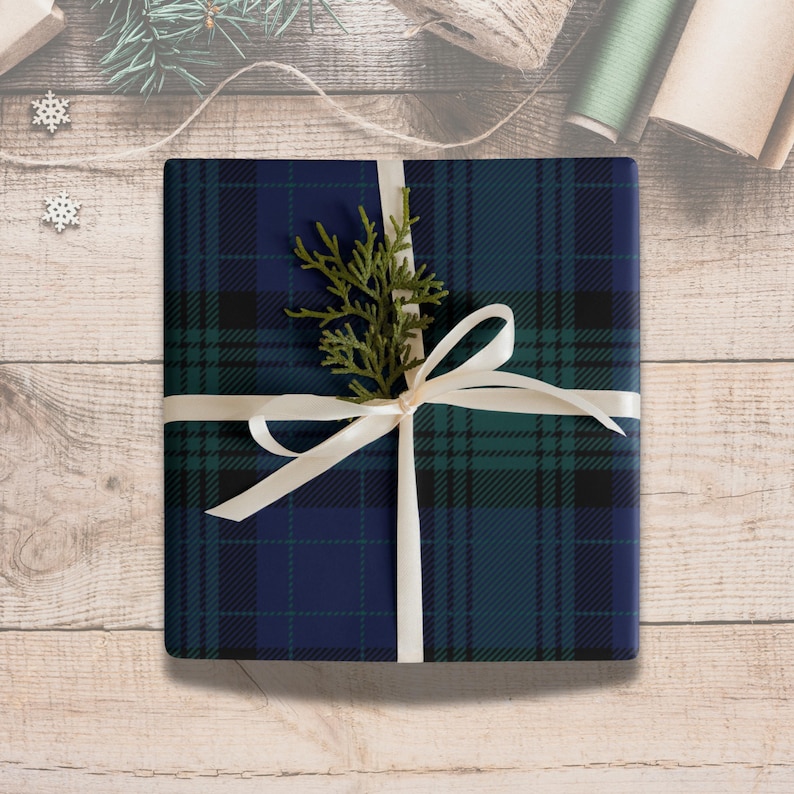 Premium gift wrapping paper sheets - set of 3.