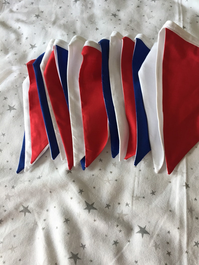 Red White & Blue lined fabric Bunting 15 x 8 flags Handmade image 7