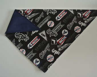 Chicago White Sox bandana for dog // cat // puppy // handmade gift // MLB baseball // sports fan // stocking stuffer