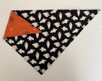 Glow in the dark ghost reversible tie on bandana for dog// cat// puppy// handmade gift// celestial// stars and moon// fall// halloween