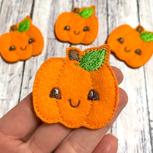 Cute Pumpkin Feltie, Fall Feltie Embellishment, Pumpkin Felties, Thanksgiving Felties, Autumn Feltie, Fall Pumpkin Feltie, Badge Reel Feltie