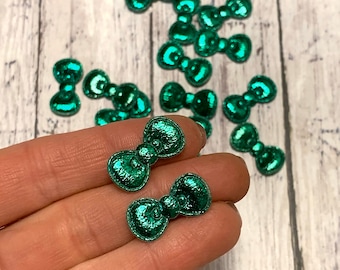 Mini Padded Bow Embellishments, Small Bow Appliques, Bows for Felties, Green Padded Bow Embellishment, Shiny Metallic bows, Shiny Vinyl Bow