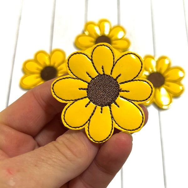 Yellow Daisy Flower Feltie, Flower Shape Feltie Embellishment, Fall Yellow Flower Feltie, Autumn Hair Bow Center, Felties for Coffee Sleeves