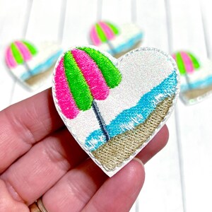 Beach Scene with Umbrella Feltie Embellishment, Ocean Waves Feltie, Sand and Sun Feltie, Summer Fun Days Feltie, Badge Reel Felties