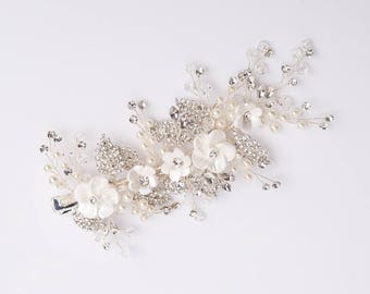 Bridal Silver Rhinestone Leaf Hair Clip Bridal Headpiece Bridal Hair Comb Silver Bridal Hairpiece Rhinstone Headpiece Lead Hairpiece