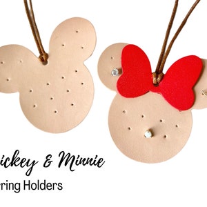 LEATHER EARRING HOLDER Mickey & Minnie image 1