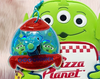 Porte-oreilles inspiré d'Alien The Claw Pizza Planet Toy Story, oreilles en bois, oreilles Buzz l'Éclair, porte-chapeau Alien, porte-lunettes de soleil