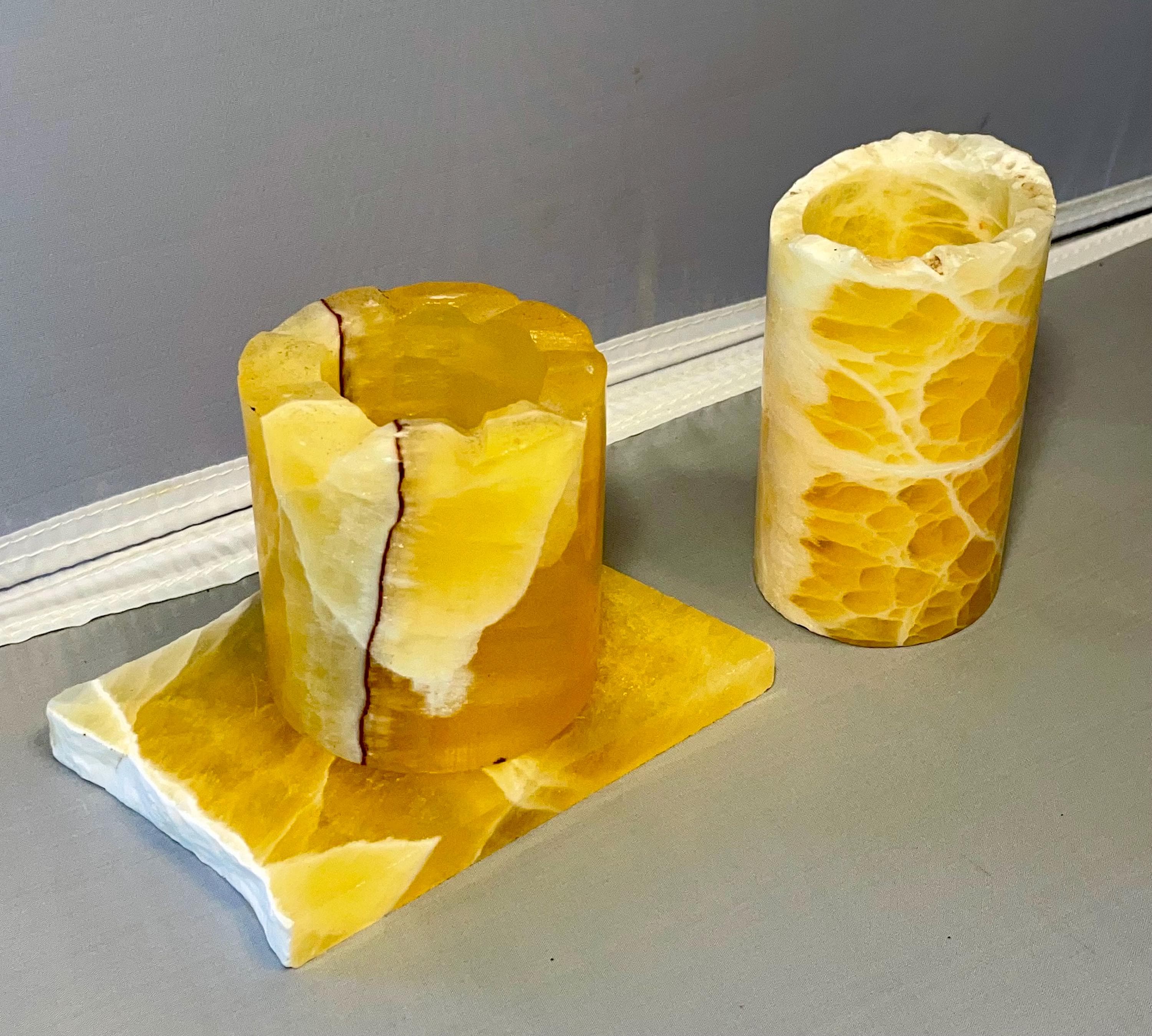 黄金の樹枝状歯方解石