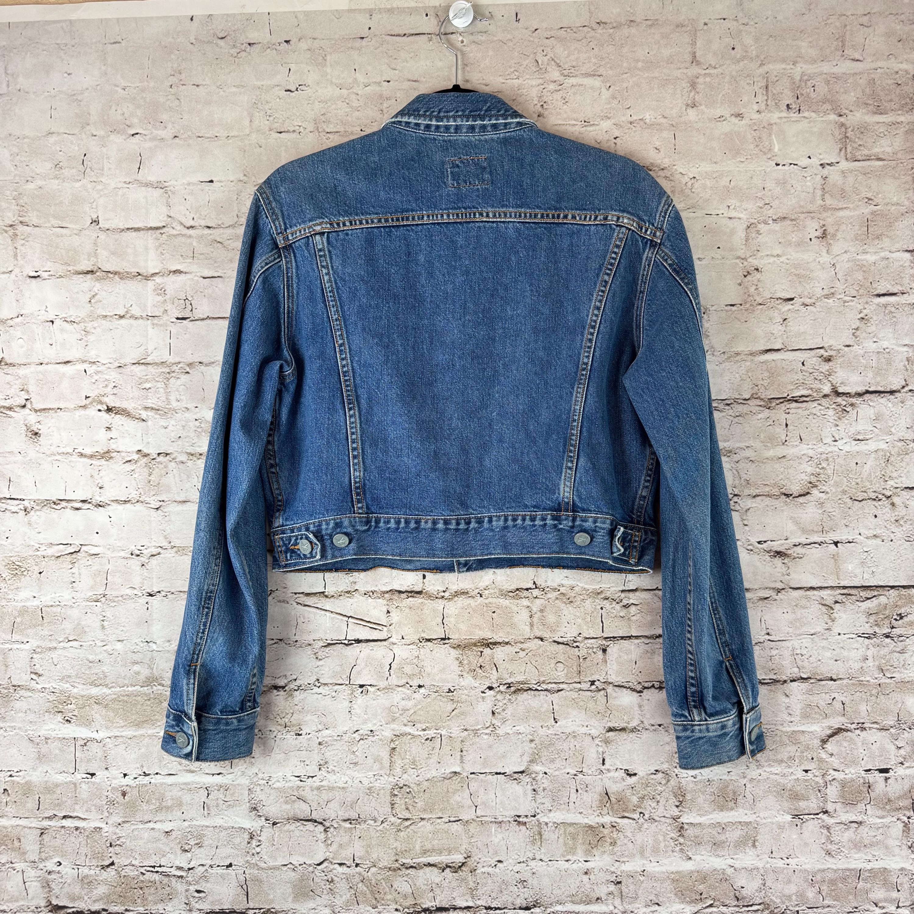 Vintage Calvin Klein Jeans Women display picture 1