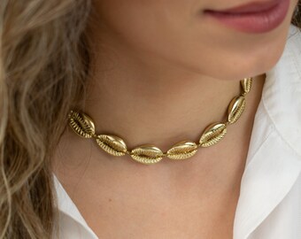 Xileg Womens Pendant Necklace Fashion Gold Color Cowrie Shell Choker Necklace Women Bohemia Statement Punk Bead Rope Chain Necklace Xileg Womens Pendant Necklace Fashion Gold Color Cowrie Shell Choker Necklace Women Bohemia Statement Punk Bead Rope Chain Necklace