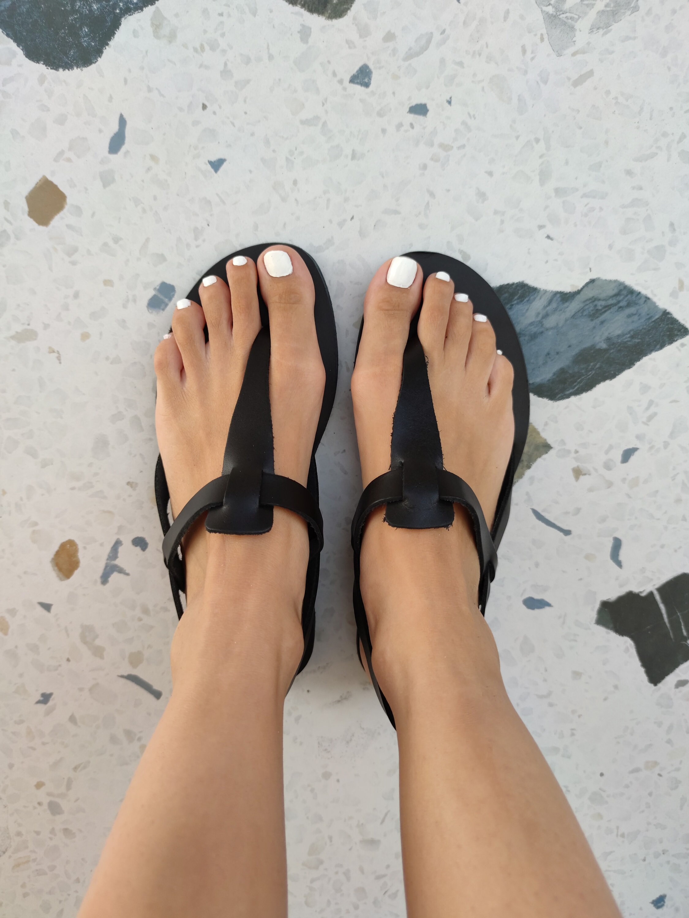 mens thongs footwear