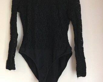 High Neck Lace Bodysuit in Smanicato Grigio