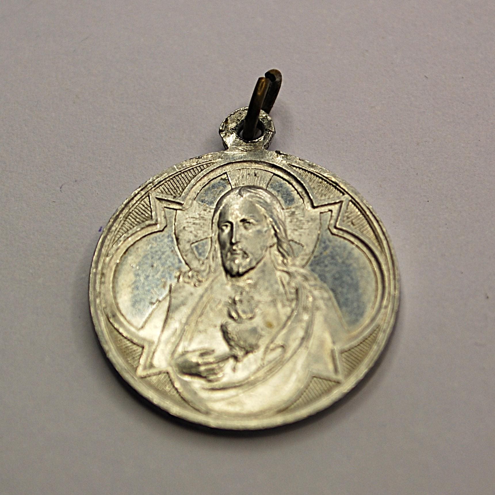 Vintage Catholic Scapular Medal Pendant – Sacred Heart of Jesus ...
