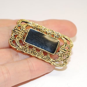 1900 Year Antiquarian Brooch Porcelain Jewelry Bronze Brooch, Decorated With Porcelain And Hand Painted