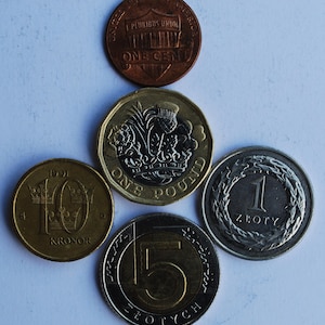 World Coin Lot – 5 Coins from USA, UK, Poland & Sweden – Multi-Currency Collection