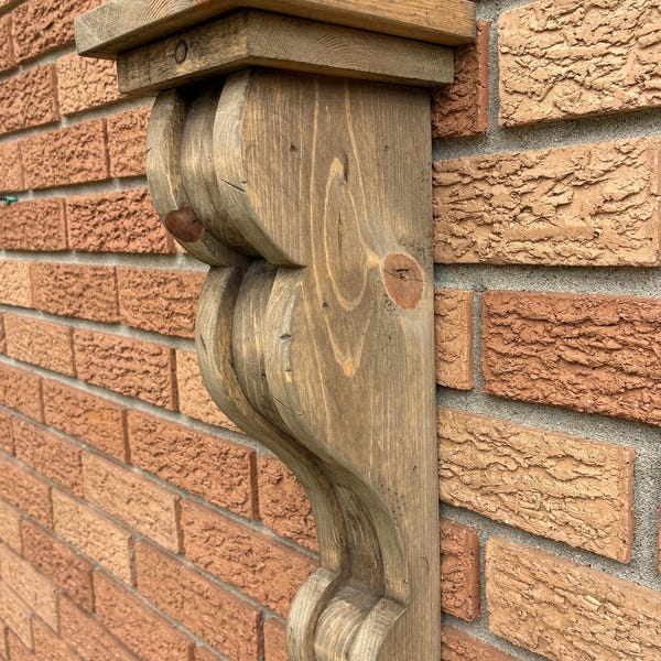 Handcrafted Shabby Chic Corbels: Distressed Farmhouse Shelf Decor (Pair)