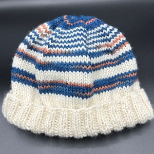 White &#39;Chill Out&#39; hat - Knitting pattern - Adult sized - Winter Knitting - Festive Knitting - Christmas Knitting - Advent